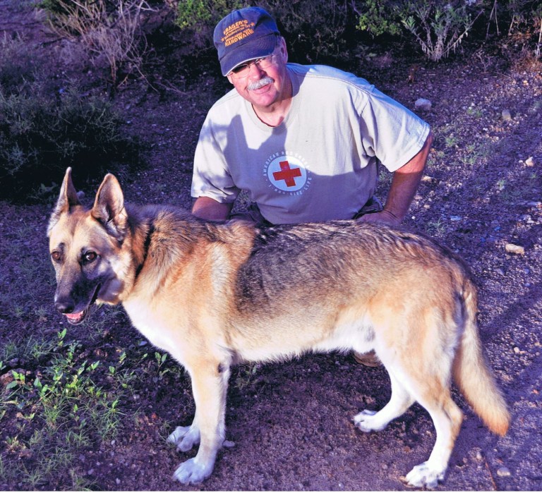 Bill-Lobo-in-Las-Cruces-Desert